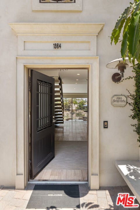 1364 Angelo Drive