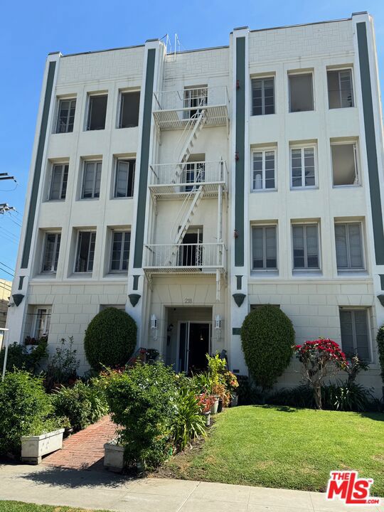 218 S Tower Drive