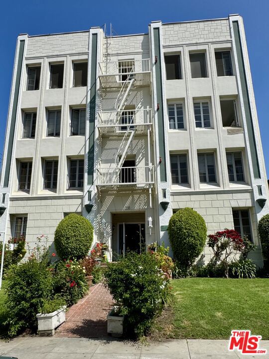 218 S Tower Drive