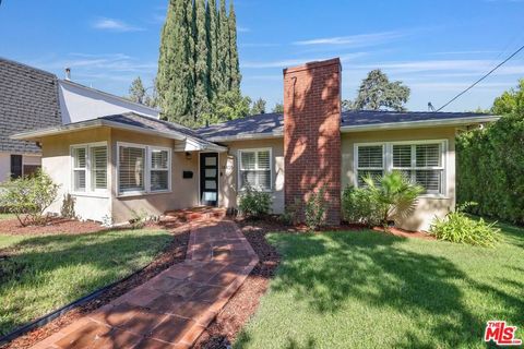 14405 Valley Vista Boulevard Sherman Oaks CA 91423