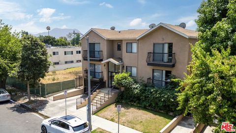 10916 Huston Street 102 North Hollywood CA 91601