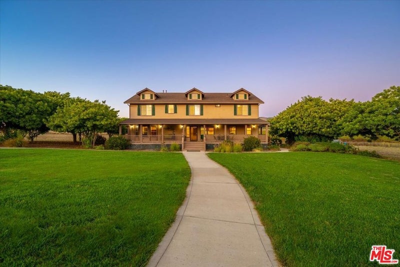 230 Hans Place