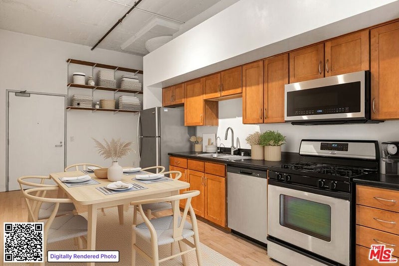 420 S San Pedro Street 327