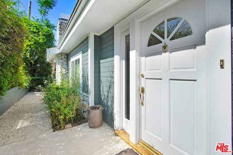 Photo of 2401 Olive Avenue, La Crescenta, CA 91214 (MLS # 26852913)