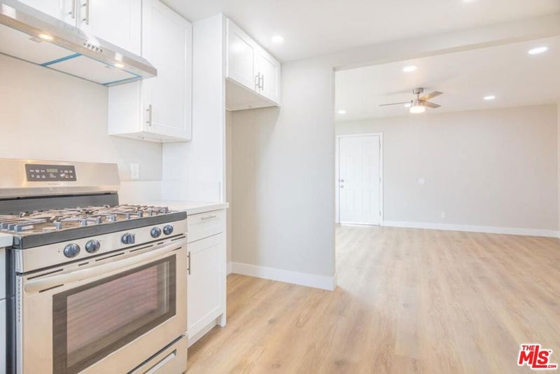 1535 E 92nd Street
