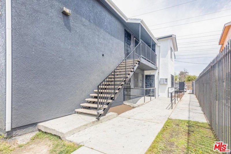 1535 E 92nd Street