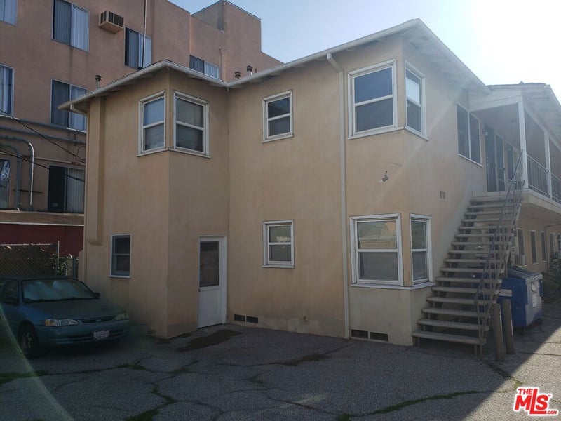 1329 S Hoover Street