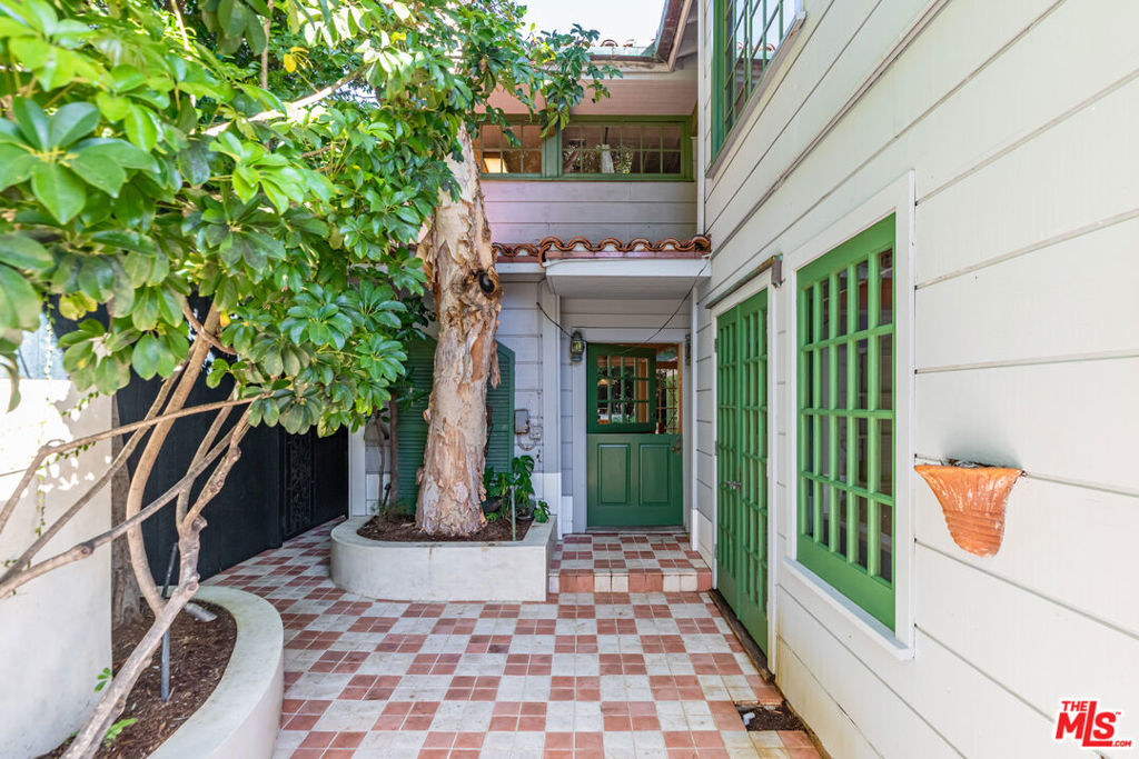 23441 Malibu Colony Road