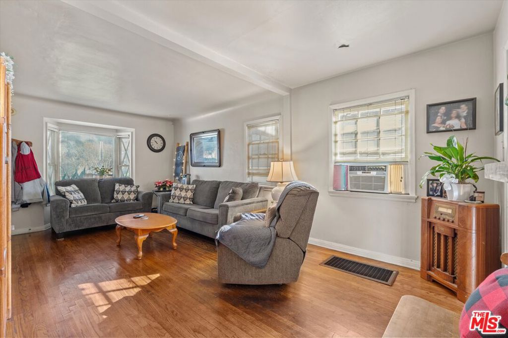 1757 Wellesley Avenue