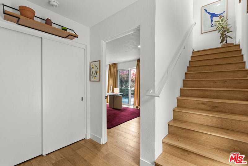 11724 Culver Boulevard 10