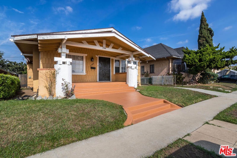 2249 W 29th Street