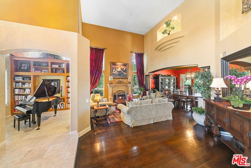 24822 Wooded Vista