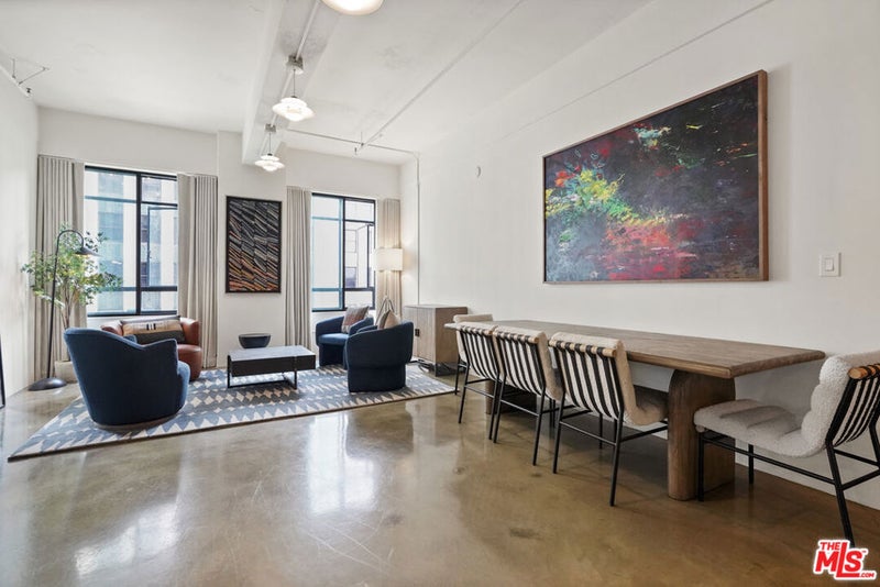 849 S Broadway 403