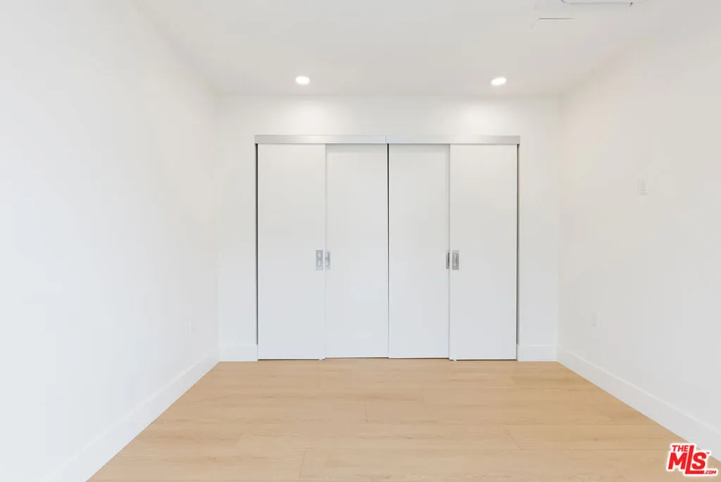 Cypress, California 90630, United States, 1 Bedroom Bedrooms, ,1 BathroomBathrooms,Residential,Active,239293