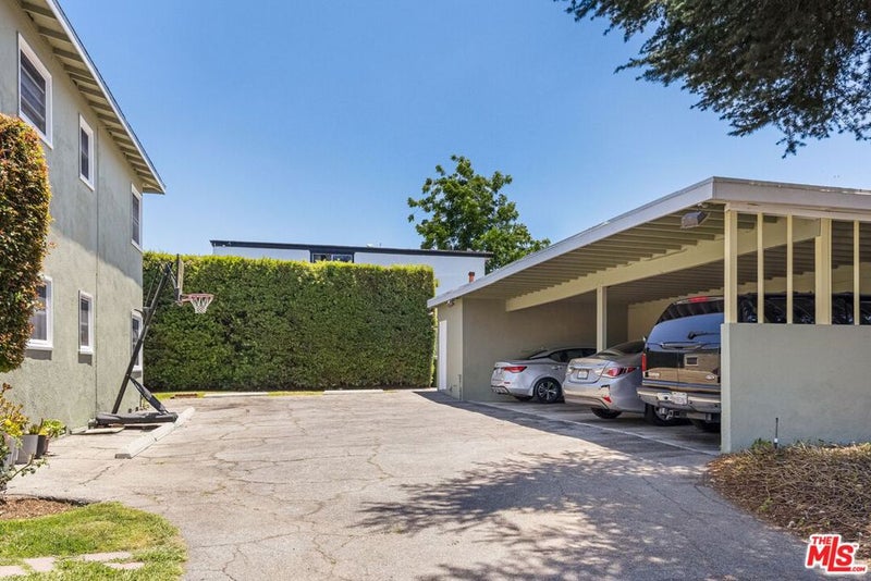 1444 HAZELWOOD Avenue