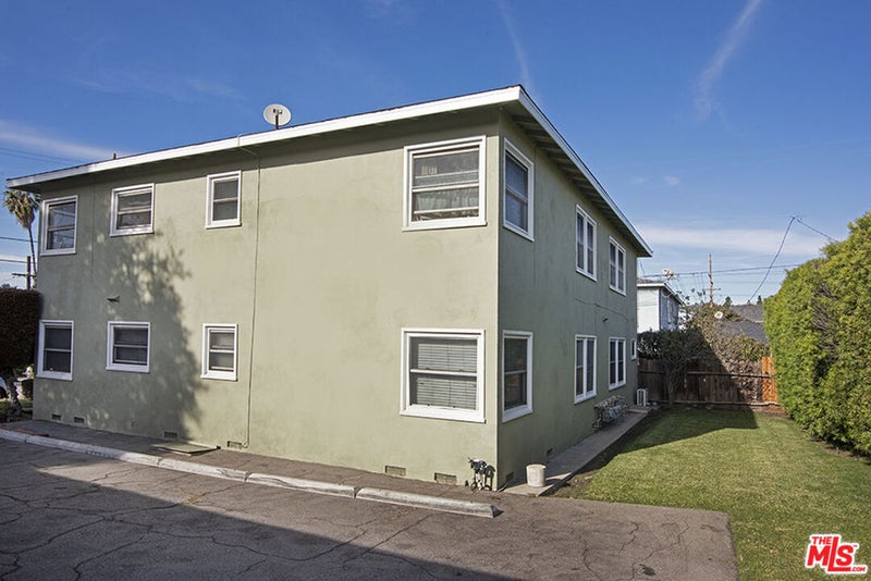 1444 HAZELWOOD Avenue