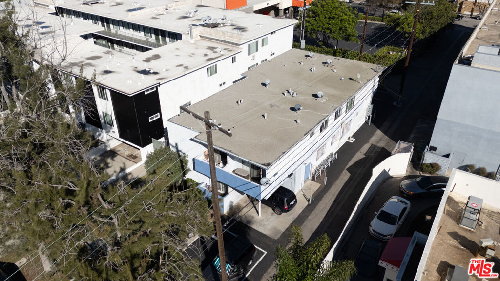 3766 S Canfield Avenue