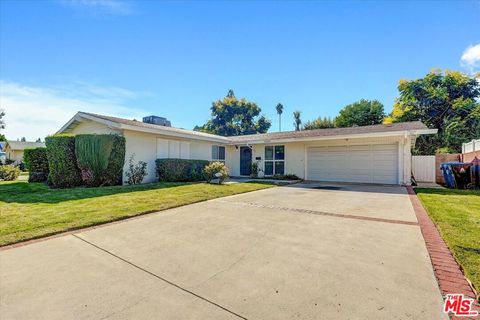 22928 Gault Street West Hills CA 91307