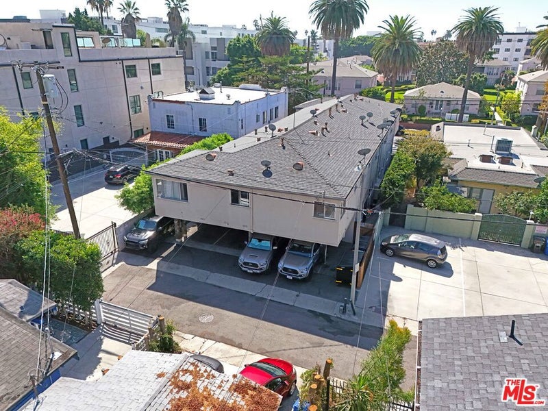 5131 Clinton Street