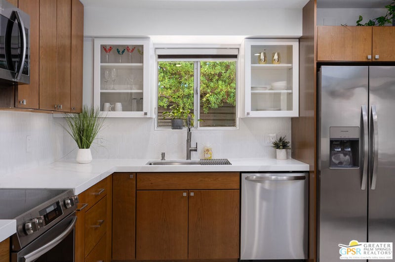 588 E San Lorenzo Road 107