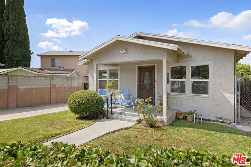 3311 Carlyle Street