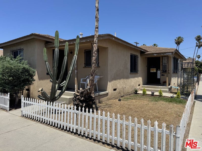 2000 Lewis Avenue