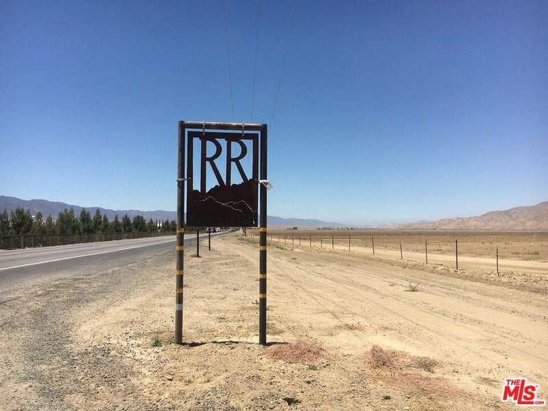 166 Russell Ranch Highway