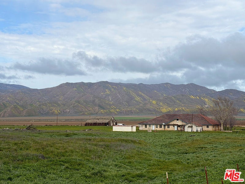 166 Russell Ranch Highway