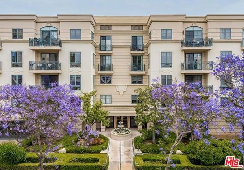 430 N Oakhurst Drive 105 Beverly Hills CA 90210