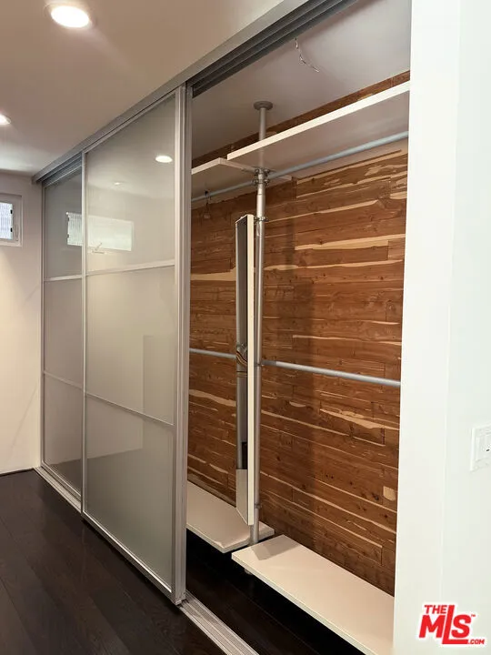 Studio City, California 91604, United States, 3 Bedrooms Bedrooms, ,3 BathroomsBathrooms,Residential,Active,148253