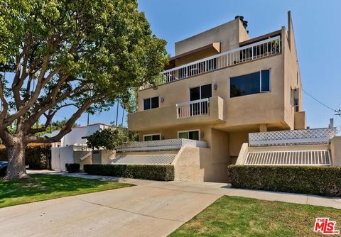 820 California Avenue 201 Santa Monica CA 90403