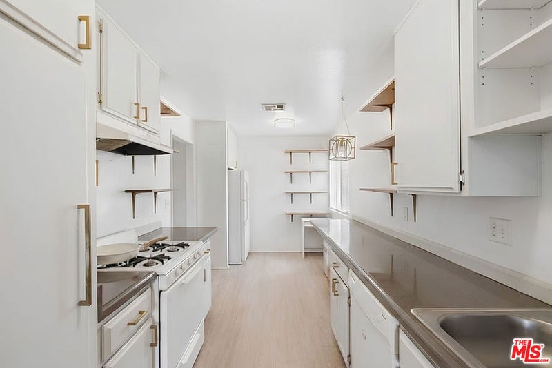 12940 Riverside Drive 201