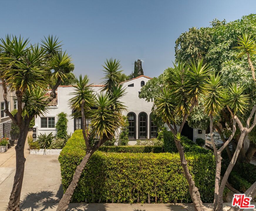 1018 Havenhurst Drive
