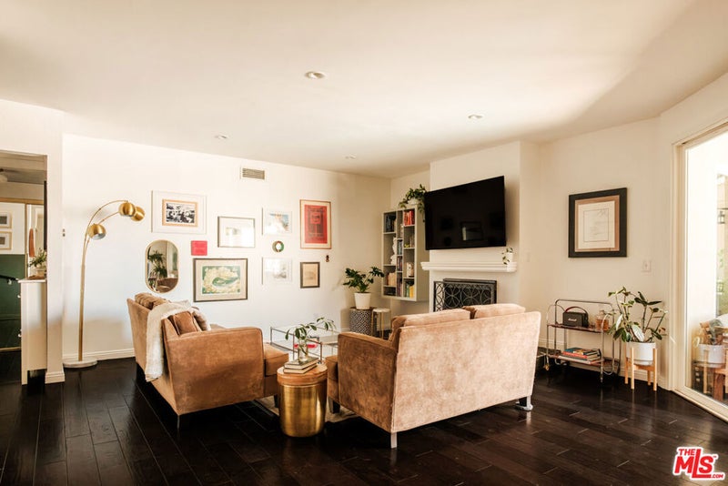 14569 Benefit Street 209