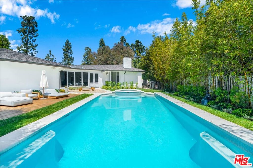 909 N Alpine Drive