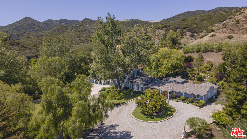 33269 Mulholland Highway