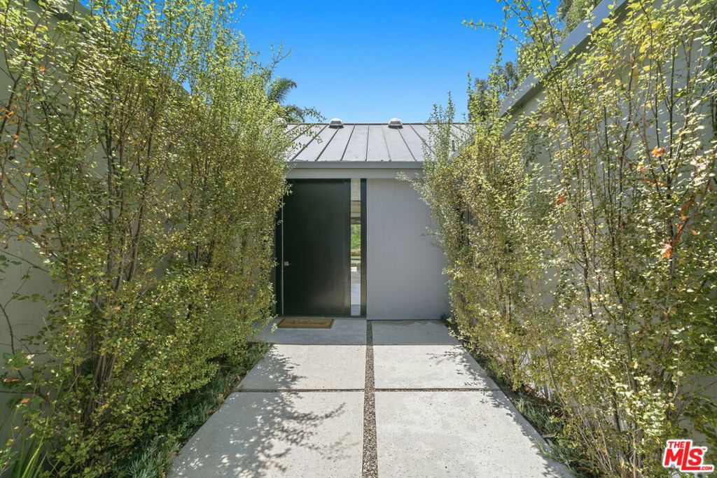 28036 Sea Lane Drive