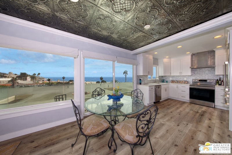 251 Lower Cliff Drive 10