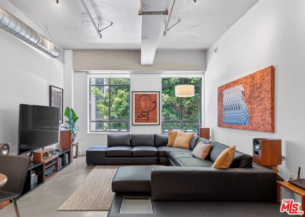 849 S Broadway 203