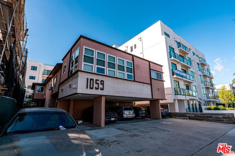 1059 S Corning Street