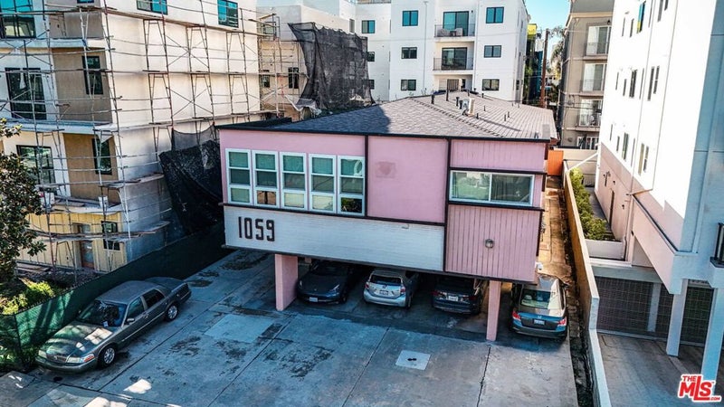 1059 S Corning Street
