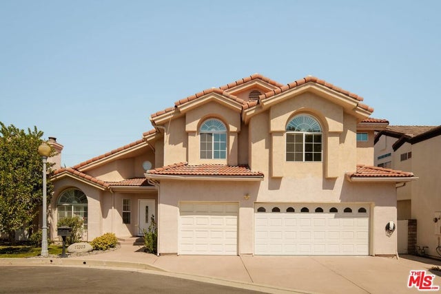 17323 San Jose Street, Los Angeles