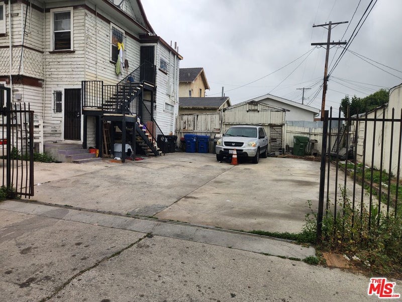 626 E 54th Street
