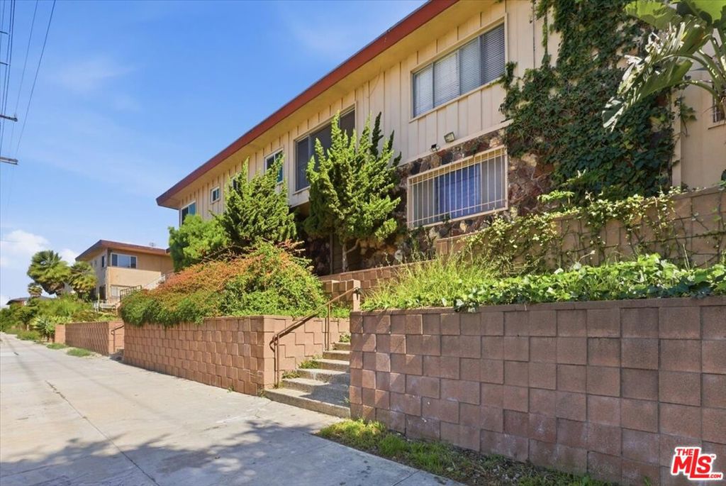 410 N Market Street 3