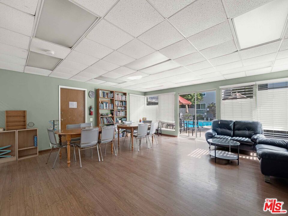 3166 S Sepulveda Boulevard 22