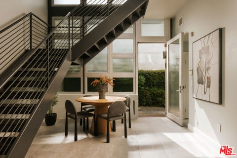 Photo of 1524 11th Street #E, Santa Monica, CA 90401 (MLS # 26990973)