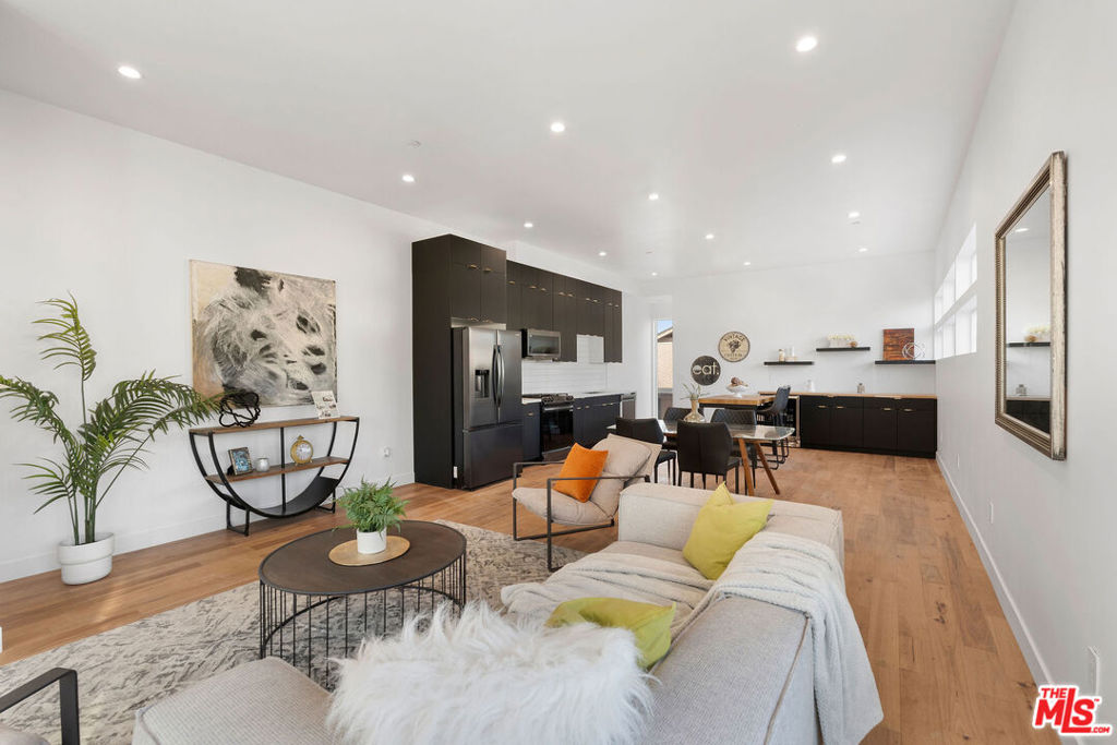 2600 N Glassell Street