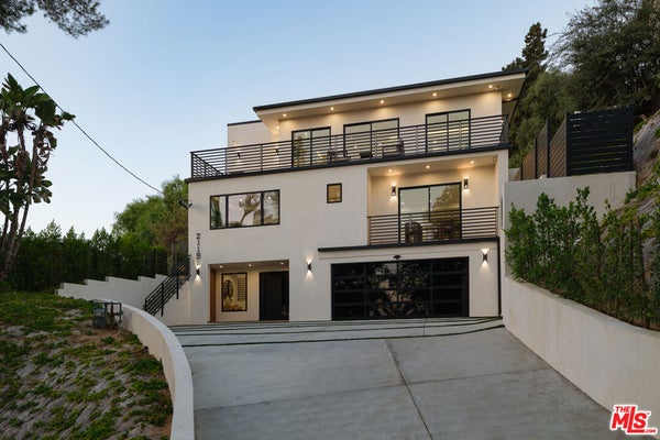 2119 EWING ST, LOS ANGELES, CA 90039 - Image edea330a300cf965b37f85cd0ef00ca3/3815520089