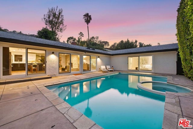 10837 Alta View Drive, Los Angeles