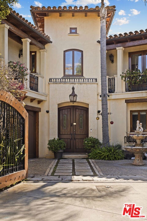1617 Tower Grove Drive